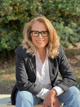 Cathy Sommerville, professional life coach available for a free 30-minute conversation